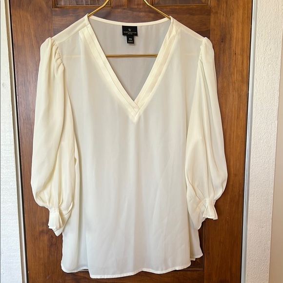 Blouson Sleeve V Neck Tunic Blouse in Ivory  | PM - Picture 1 of 7